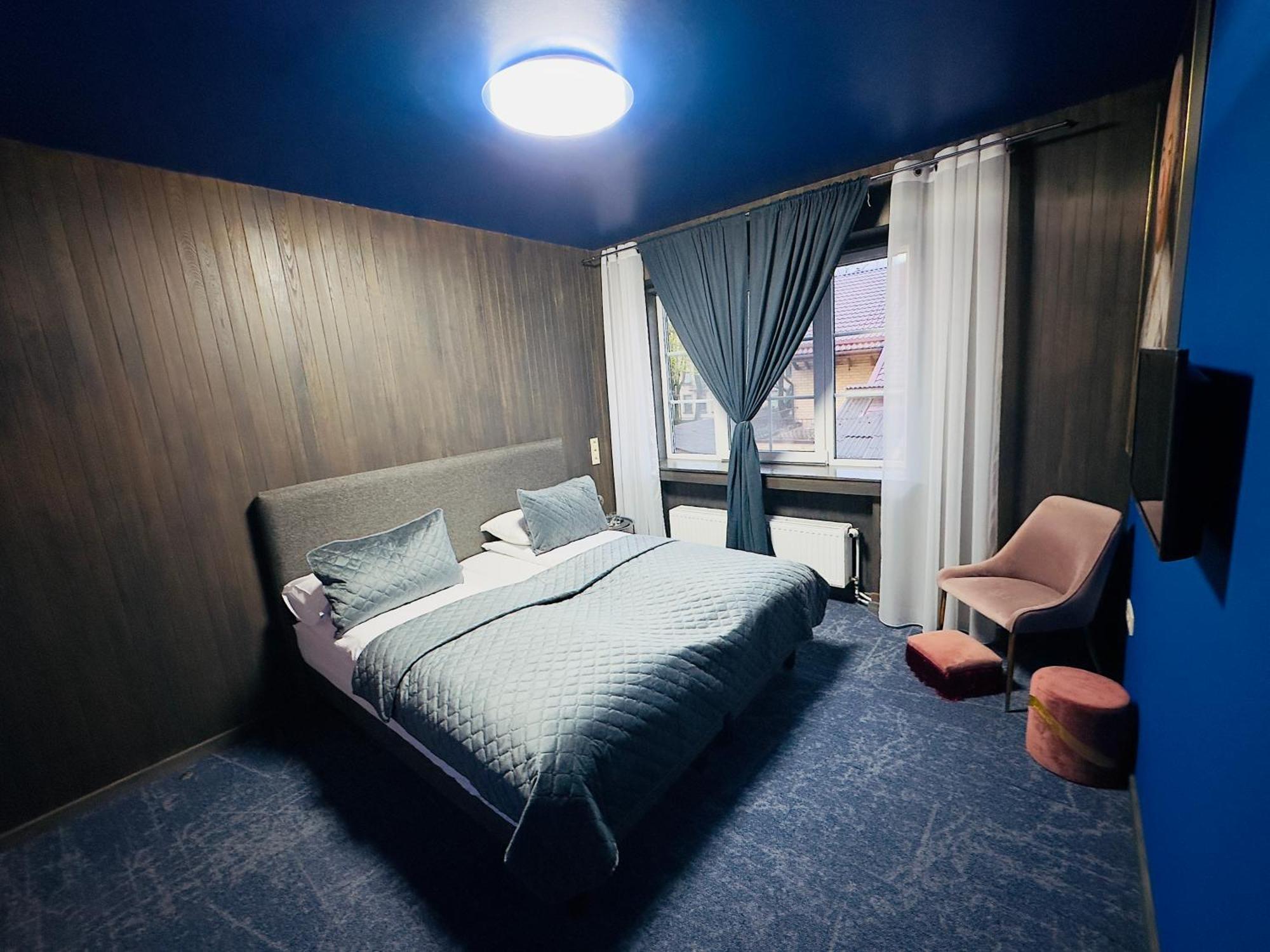 Broken Bed Hootel 카우나스 외부 사진